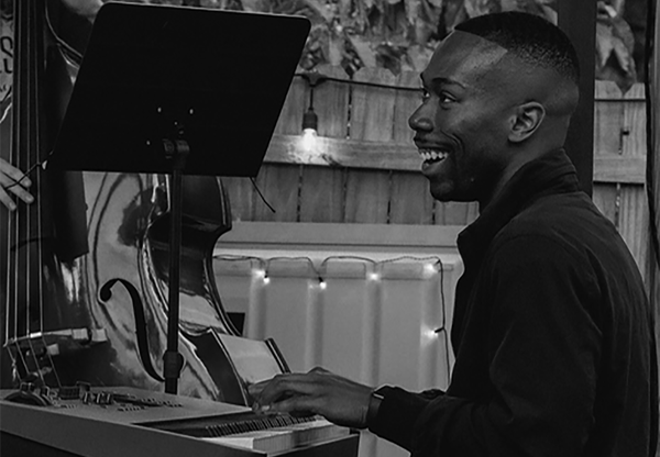 Live Music with Mario Evans